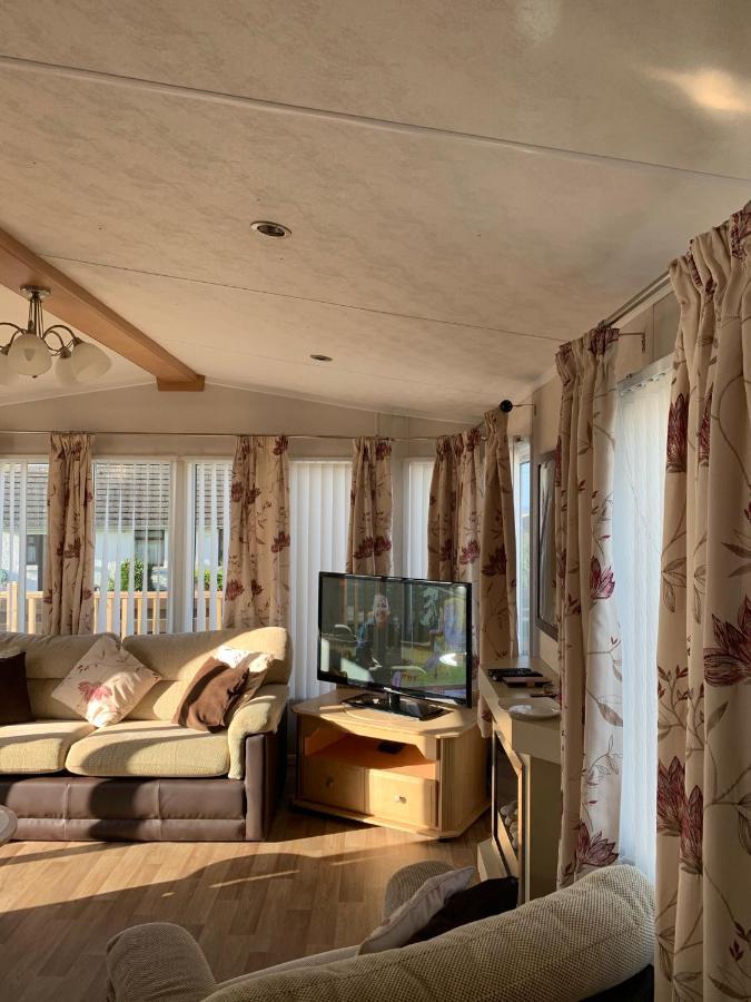Immaculate 2-Bed Lodge In Monreith Newton Stewart Zewnętrze zdjęcie