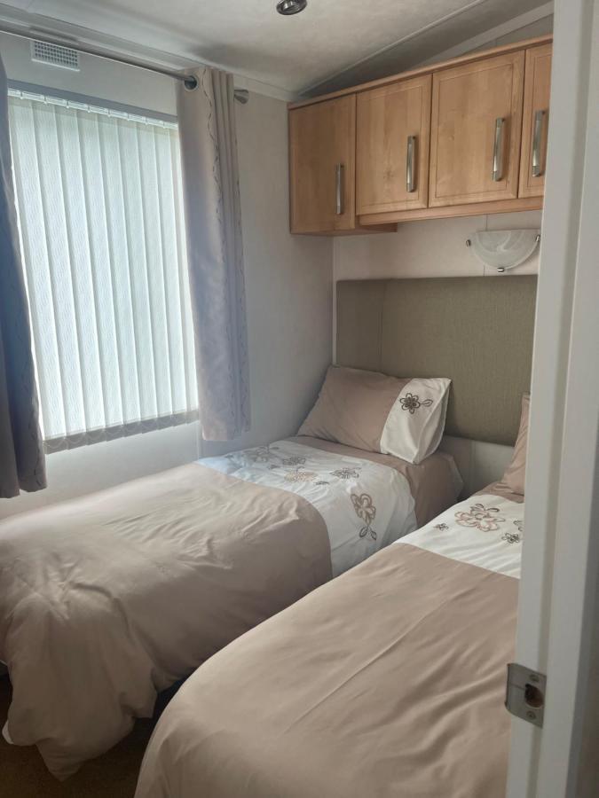 Immaculate 2-Bed Lodge In Monreith Newton Stewart Zewnętrze zdjęcie